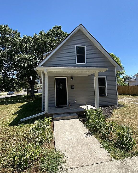 1st image of 423 N 1st Ave