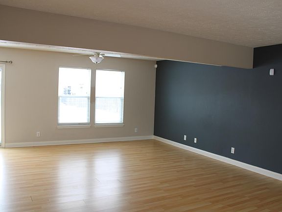 3rd image of 3612 Cavendish Ct