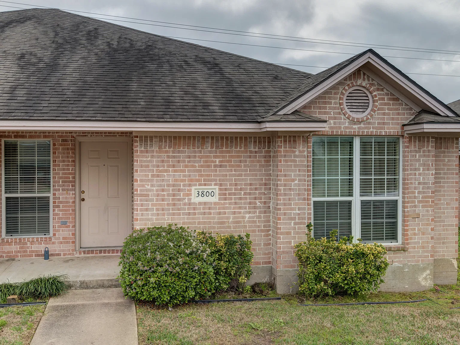 3 bed, 1373 sqft, $1,500 — Photo 3