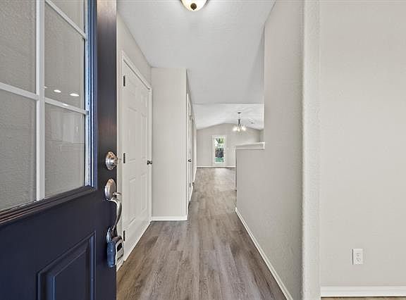 5th image of 15132 E 108th Pl N