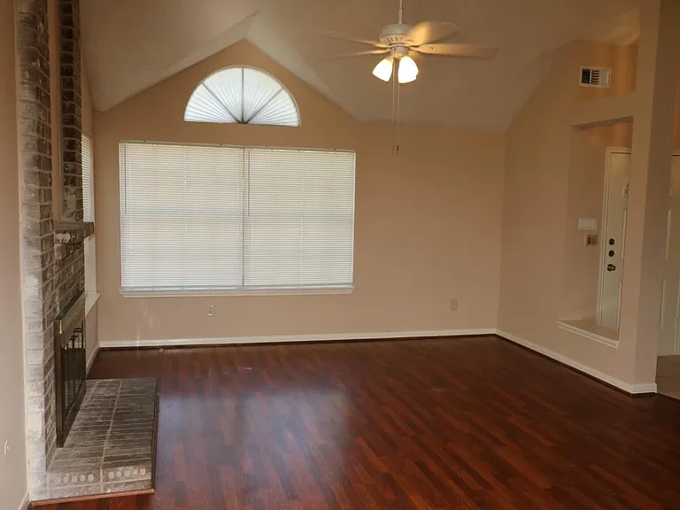 12510 Sableleaf Dr — Photo 3