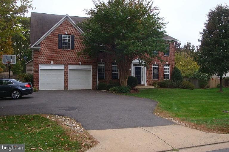 2nd image of 8215 Electric Ave