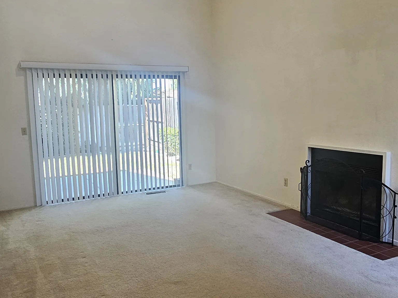 2 bed, 1430 sqft, $3,795 — Photo 3