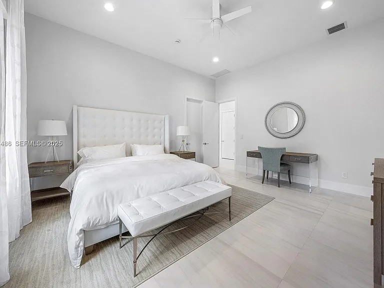 3912 Island Estates Dr — Photo 33