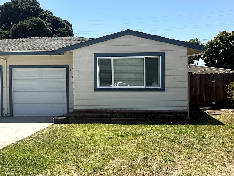 1219 Claremont St — Photo 1