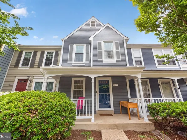 6309 Chimney Wood Ct, Alexandria, VA 22306