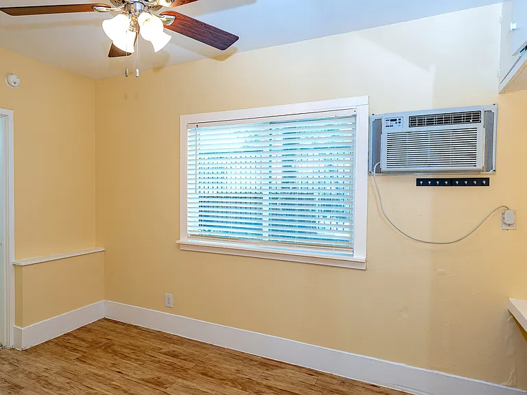 Rio Grande Apartments — Photo 12