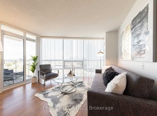 83 Borough Dr #906, Toronto, ON M1P 5E4