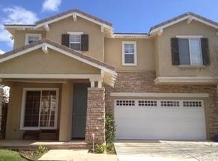 28680 Placerview Trl, Saugus, CA 91390