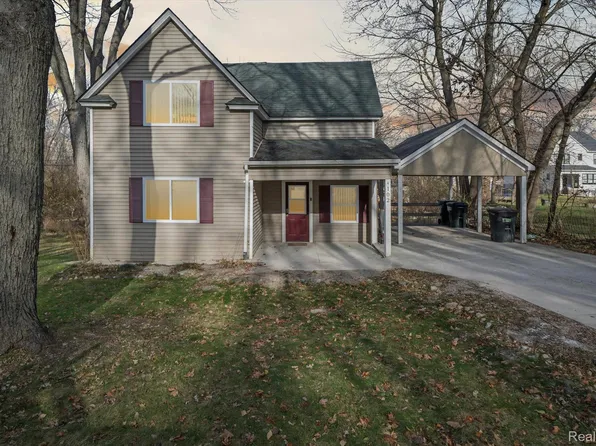 102 Cloverport Ave, Rochester, MI 48307
