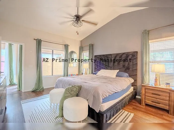 3321 E Blackhawk Dr — Photo 24