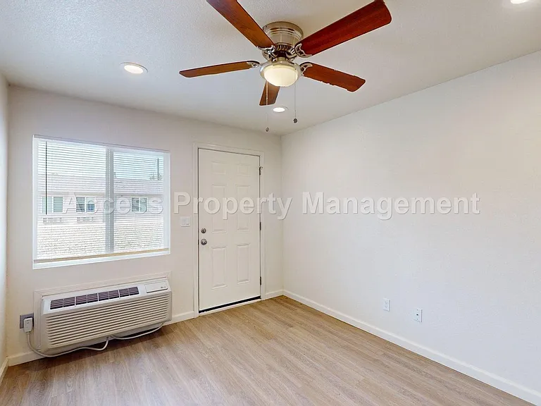 1628 Evans Rd #8 — Photo 3