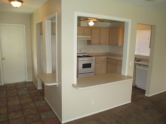 5th image of 14520 Perham Dr