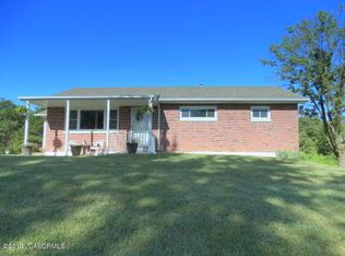 1716 Overlook Dr, Jefferson City, MO 65109