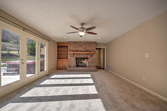5th image of 430 Westfield Pl