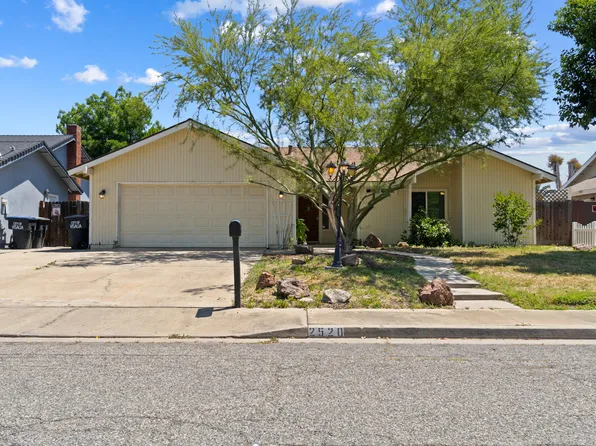 2520 N Bradley Street, Visalia, CA 93292