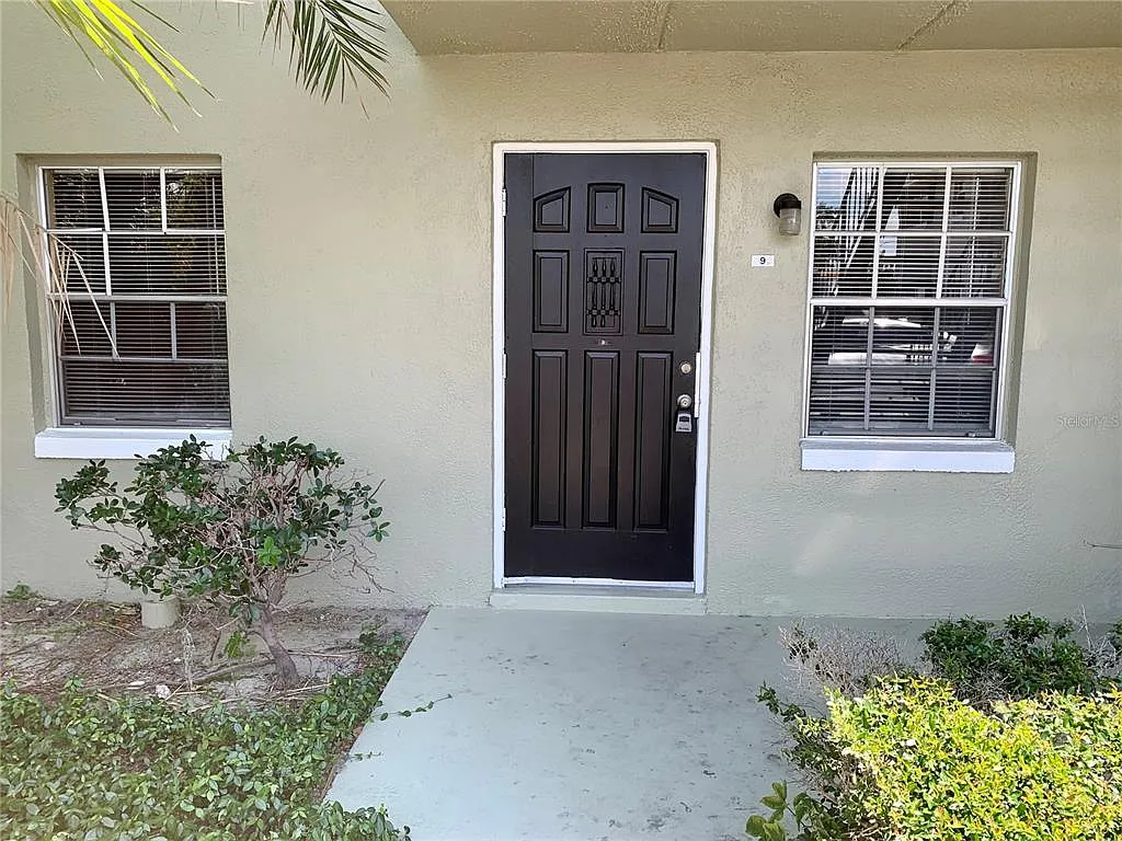 1 bed, 1.0 bath, 661 sqft, $1,250 — Photo 2