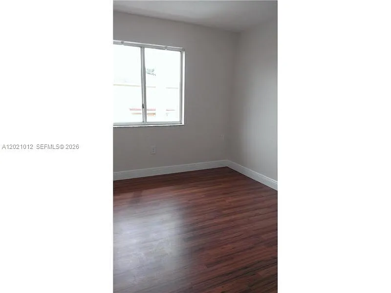 Building Photo - 8025 NW 8th St #12