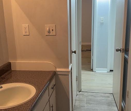 Full bathroom