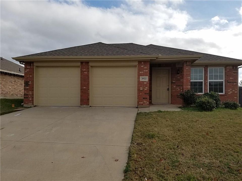 1st image of 2022 Hollow Creek Dr