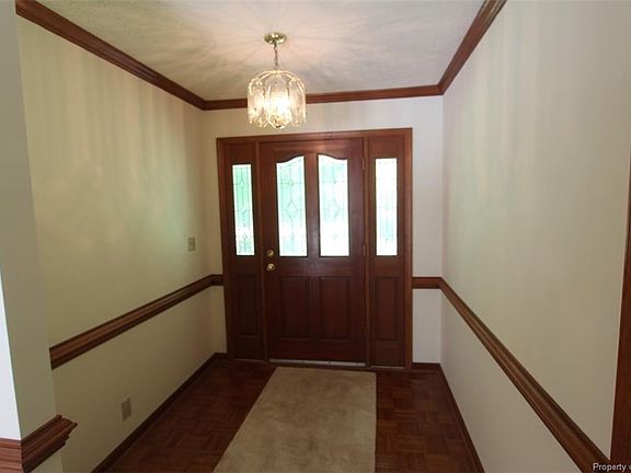 5th image of 11671 River Crest Dr