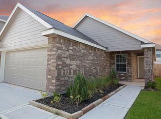 3694 Cub Dr, Conroe, TX 77301