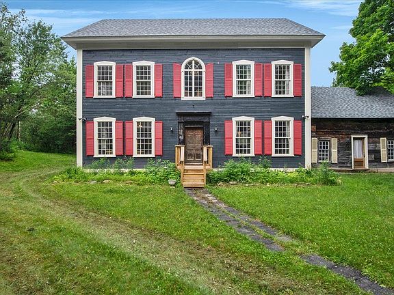 3rd image of 3818 West Hill Road