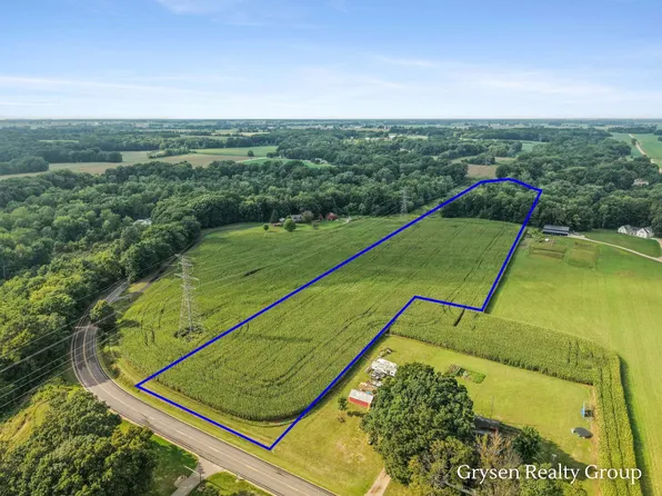 133 Avenue, Hamilton, MI 49419