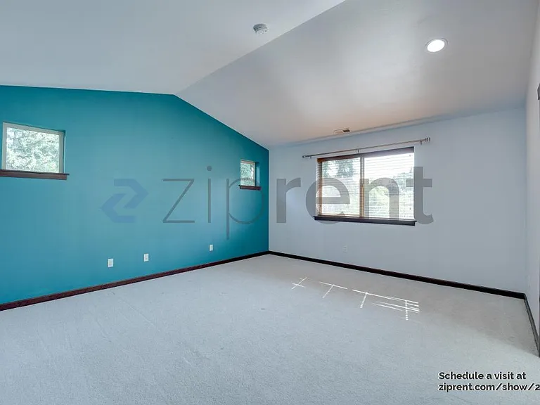 7607 NE 143rd Ct — Photo 15