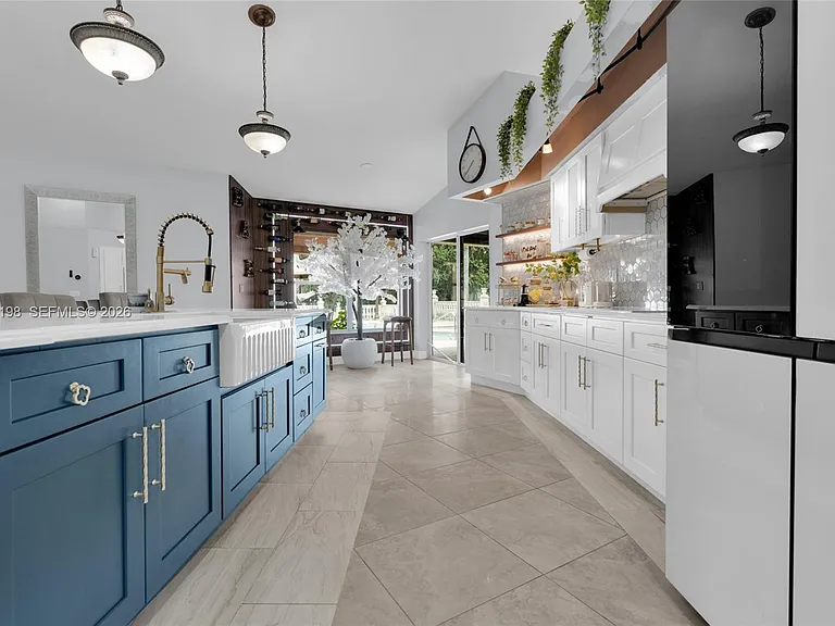 520 Henry Ave — Photo 14