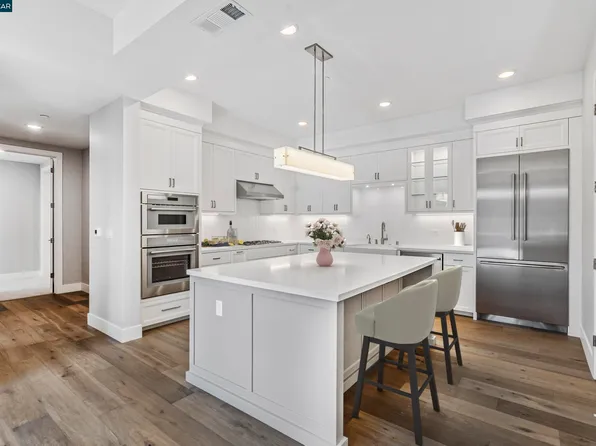 95 Woodbury Highlands Pl #17, Lafayette, CA 94549