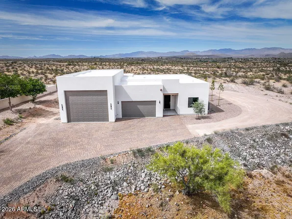 2430 LUPINE Lane, Wickenburg, AZ 85390