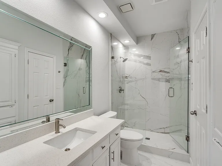 5308 Brougham Ln — Photo 4