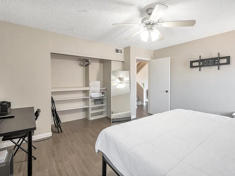3500 N Hayden Rd #902 — Photo 13