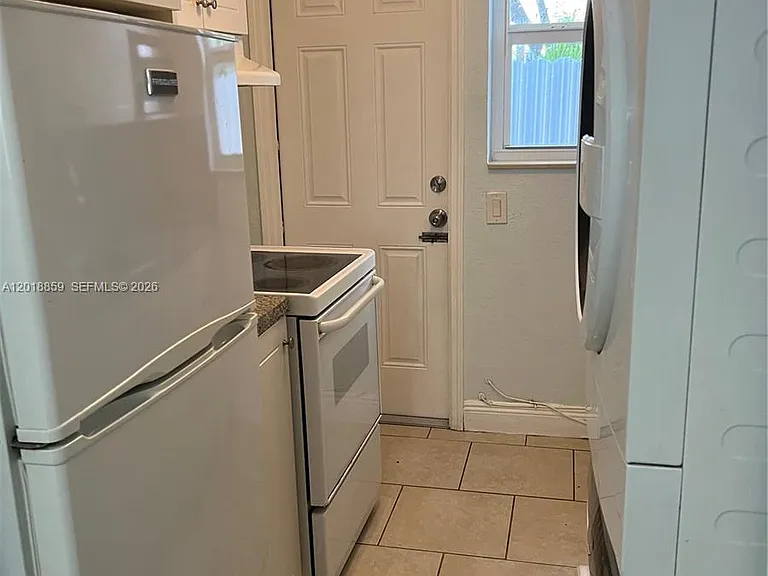 7921 Abbott Ave #4 — Photo 9