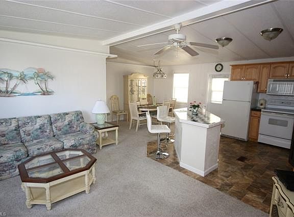 4th image of 50 Covey Ln #50