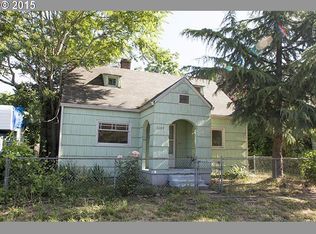 6045 SE Henderson St, Portland, OR 97206