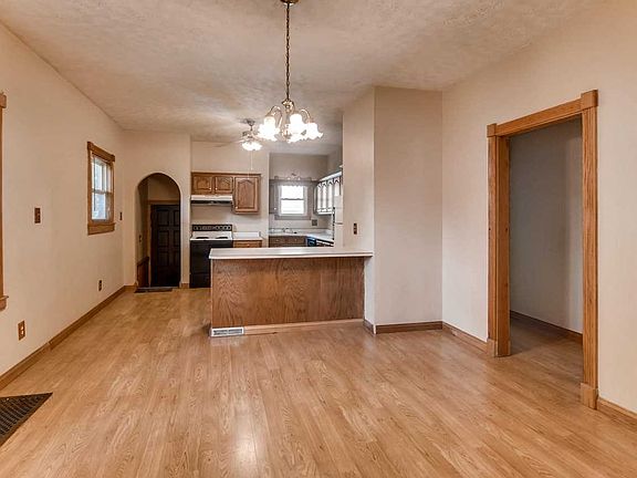 4th image of 1714 Bayard Park Dr