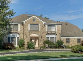 2102 Orien Rd, Toms River, NJ 08755