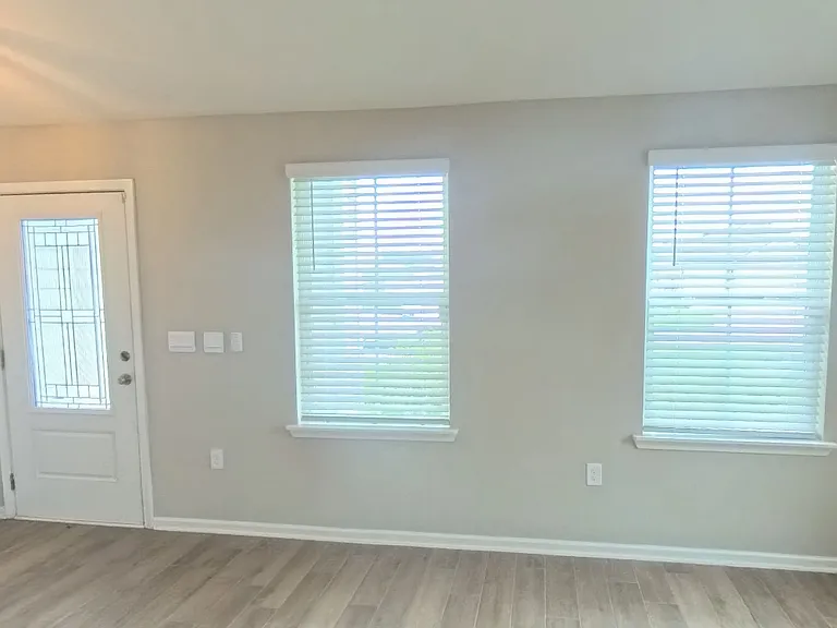 70409 Winding River Dr — Photo 17