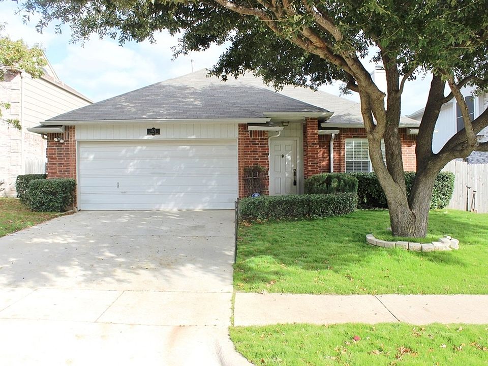 1st image of 1377 Daffodil Ln