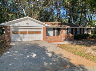 1885 Whitworth Dr, Riverdale, GA