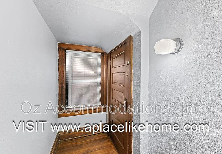 3523 Saint John Ave — Photo 20
