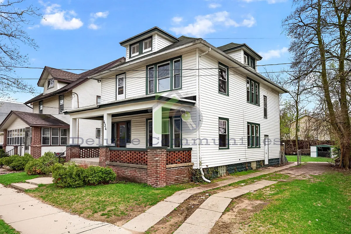 Building Photo - 434 Worden St SE #2