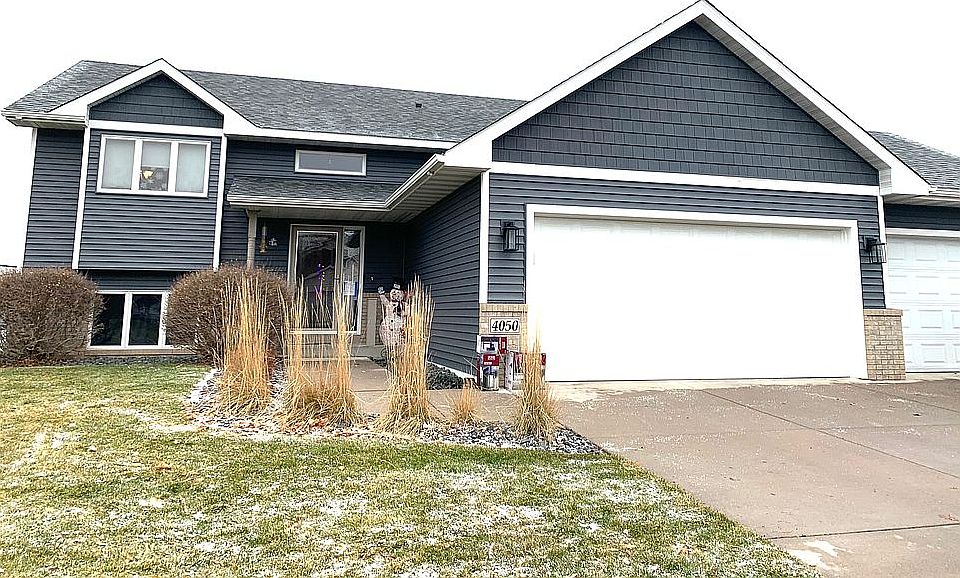 1st image of 4050 Starling Dr