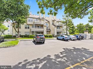 107 Delamere Dr APT 6, Princeton, NJ 08540
