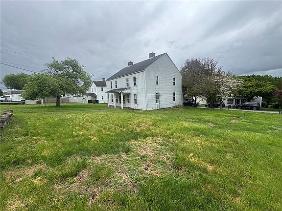 4th image of 333 Penn Ave