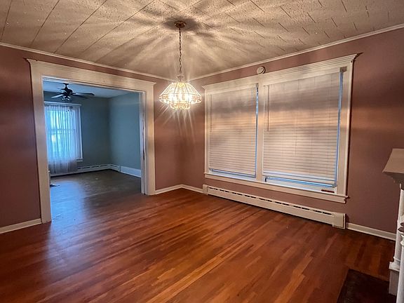 5th image of 163 Breckenridge St #1