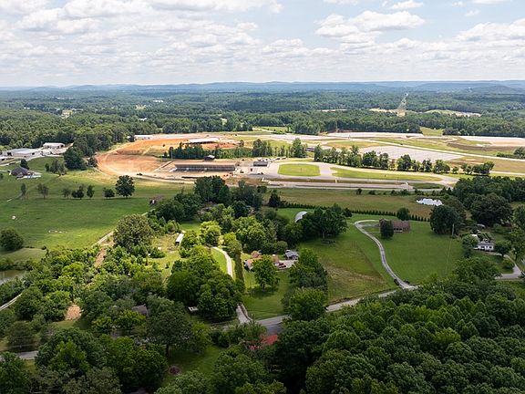 4th image of 1755 Hawkins Crawford Rd