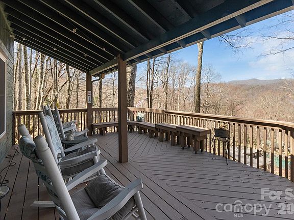 5th image of 46 Hummingbird Dr